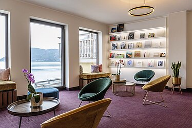 Leseecke im Seehotel Das Traunsee