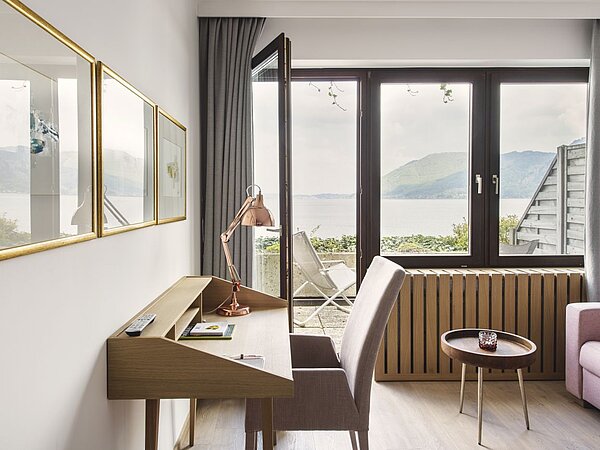 Minisuite mit Balkon und Seeblick