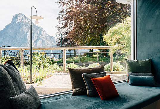  lake spa with a view to the mountains