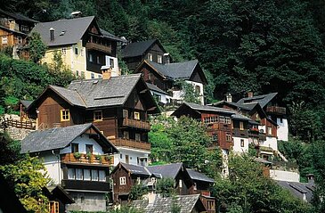 Blick auf Hallstatt. (c) Oberösterreich Tourismus GmbH, Himsl