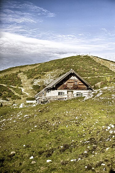 Mountain hut on Feuerkogel 