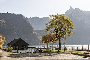 Boat landing stage in Traunkirchen