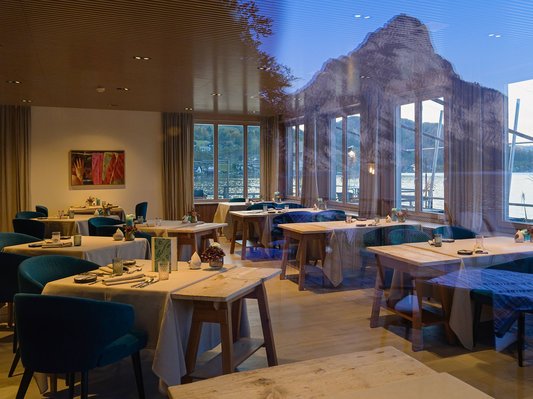 Einblick in das Restaurant Bootshaus im Seehotel Das Traunsee